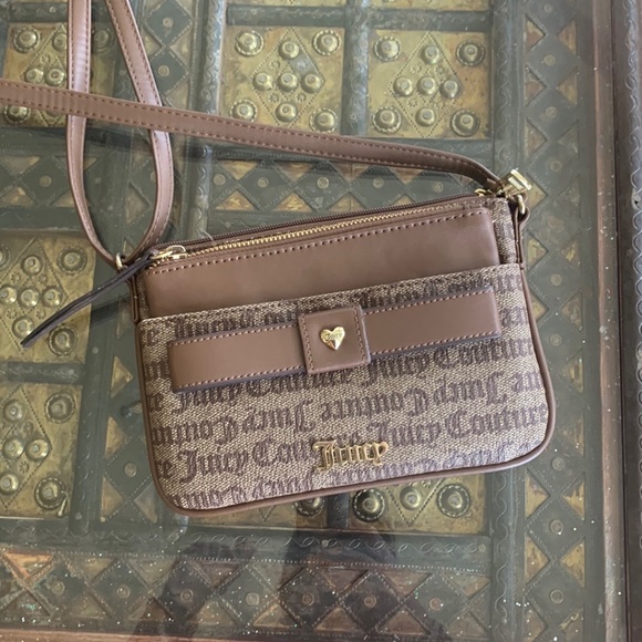 Juicy Couture crossbody - Picture 1 of 4